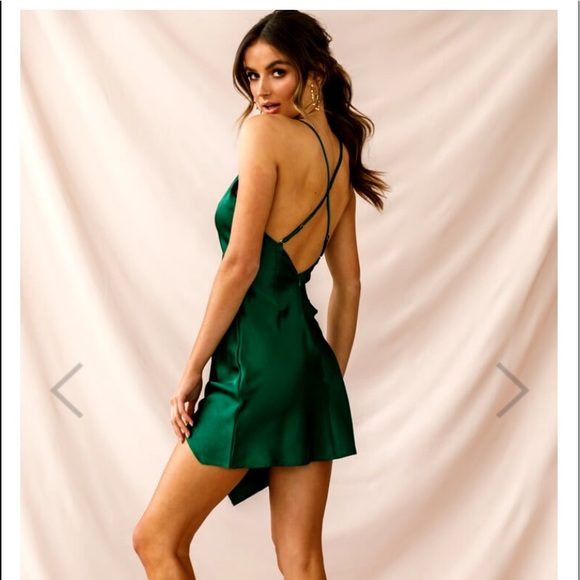 Satin Green mini dress - Picture 2 of 2